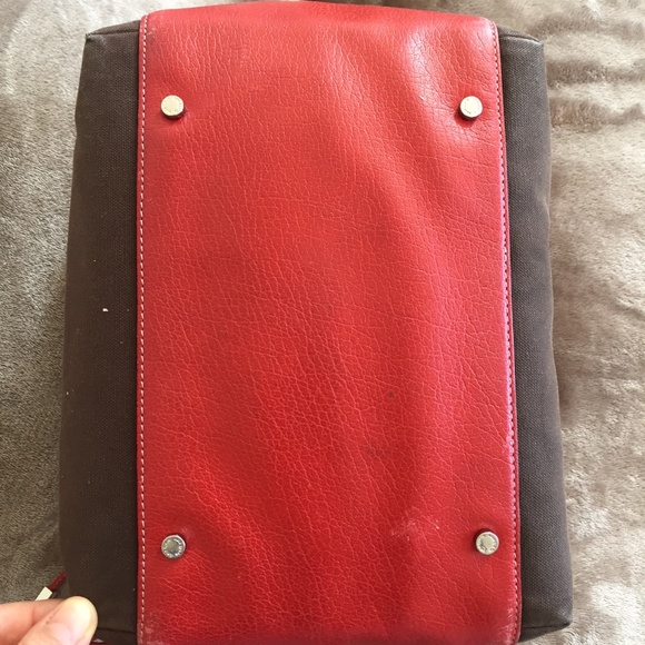 tote - Picture 2 of 3